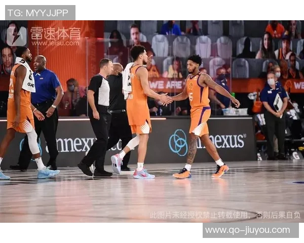 哈克斯高效表现助力球队12投8中砍下17分10篮板6助攻正负值加43